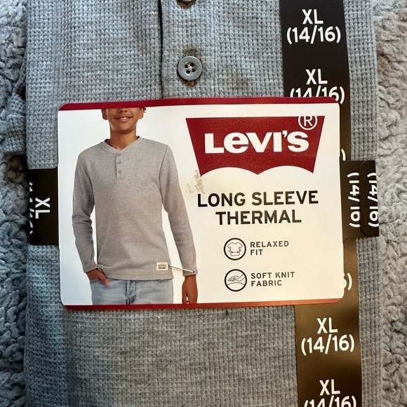 Levi's Gray Long Sleeve Tee with Thermal Knit boys XL 14/16 - Picture 2 of 4